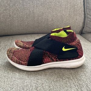 Nike Flyknit free run